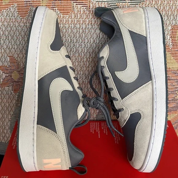 NIKE WMNS COURT BOROUGH LOW PREMIUM
ARMORY BLUE/PURE PLATINUM SNEAKRS
861533 400 - Picture 12 of 16